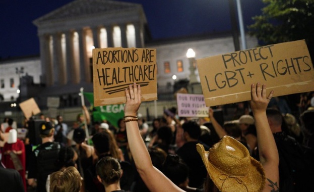 Масови протести в Съединените американски щати след като Върховният съд