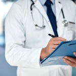 За първа година повече от половината новозавършили лекари искат да останат у нас