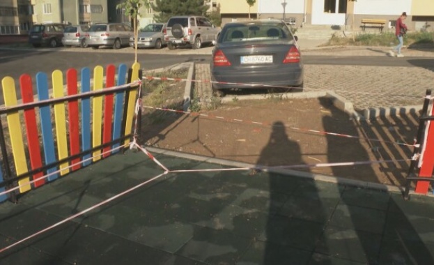 Абсурден случай в Сливен по чудо се размина без пострадали