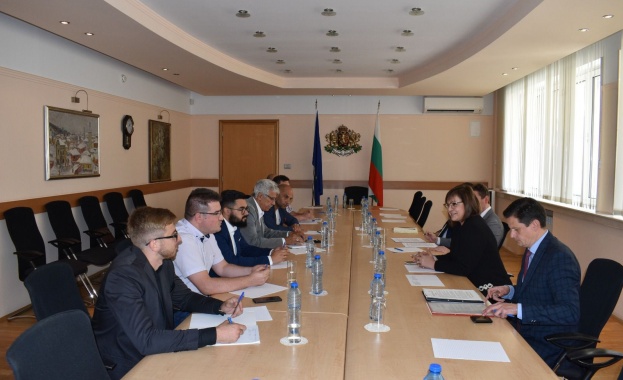 Министерството на икономиката и индустрията представи Закон за представителните искове