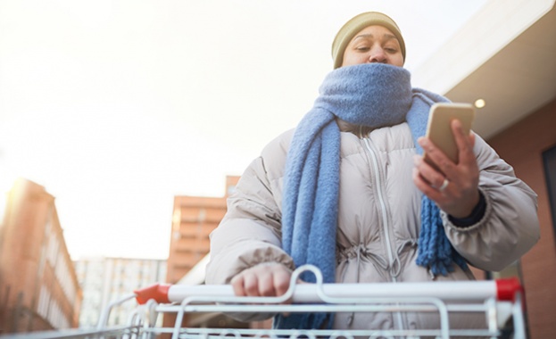 Над половин млн служители получават ваучери за храна всеки месец