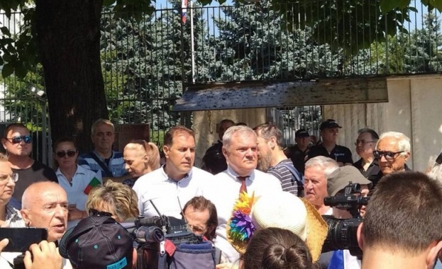 Румен Петков: Трябва да се постигне разбирателство двете ноти