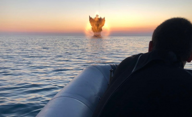 Сигнал за плаваща морска мина е получен в Щаба на