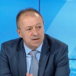 Иво Атанасов: Кирил Петков не ни е предлагал нито пари, нито постове