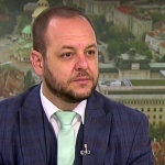 Борислав Сандов: Правителството на ГЕРБ-СДС и ПП-ДБ е хибрид, ще му бъде трудно