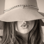 Най-красивият грим за една жена е...