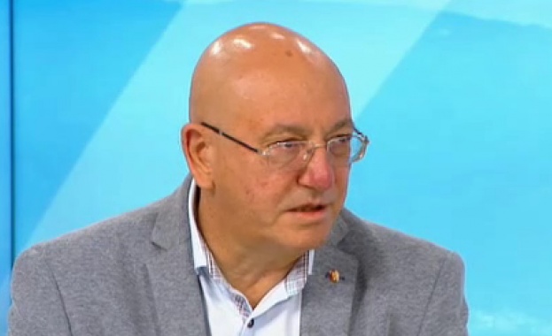 Комисията за Нотариуса ще направи доклад който трябва да отиде