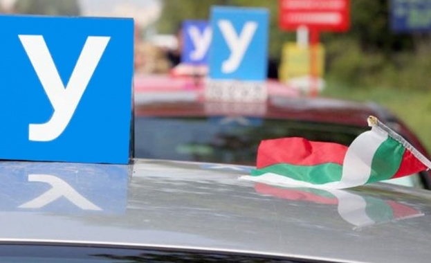 Цената на шофьорските курсове се вдига със закъснение това е