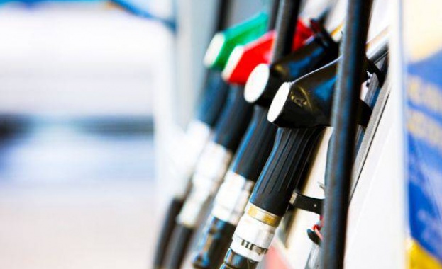 Нови мерки срещу високите цени на горивата се очаква да