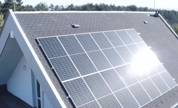 Социален център в столичния квартал Факултета получи безвъзмездно соларна система