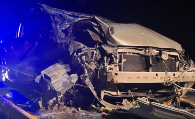 Отново тежка катастрофа край Пловдив Бебе пострада при челен удар