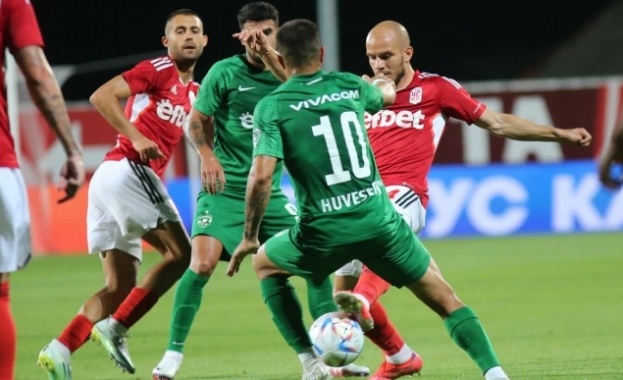 ЦСКА 1948 взе първи точки на Лудогорец
Отборите на ЦСКА 1948