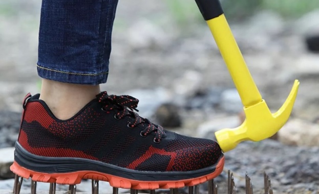 Както в производството на всяко нещо така и при работните