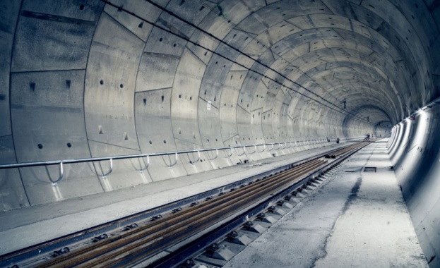 Китай започва строежа на 1400-километров мега тунел 
