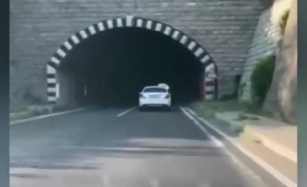 Защо в най натоварения в момента тунел у нас този