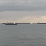 Русия обяви, че е отразила украинска атака с безекипажни катери срещу "цивилни транспортни кораби" в Черно море