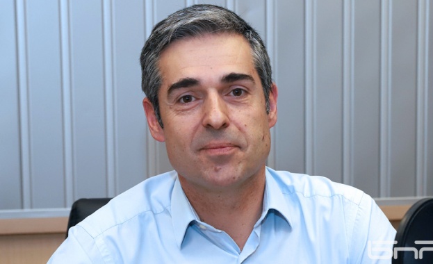 Най добрият начин за провеждане на избори в България е машинният