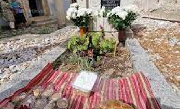 Паметта на жертвите беше почетена с панихида в църквата Св