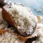 Поръсете прага на дома си със сол на Нова година  