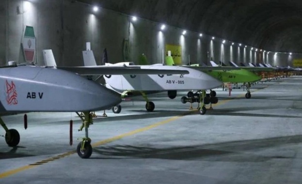 Русия е поръчала от Иран около 1000 ударни и разузнавателни