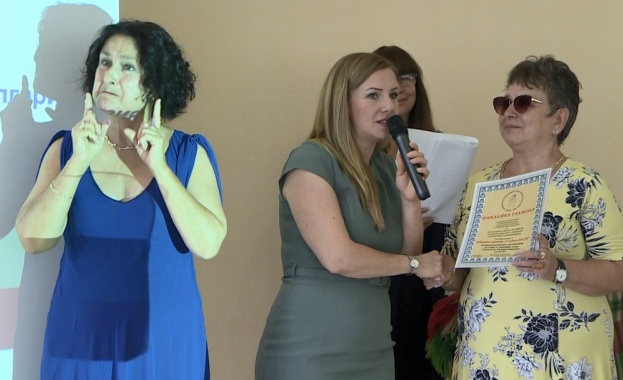 Предаването „Светът на жестовете“ по БНТ 1 със специална награда от НАСГБ