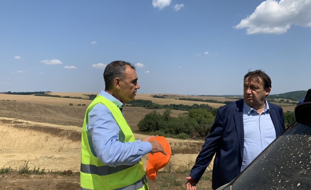 Автомагистрала Хемус е зазимена в началото на пролетта заради липса