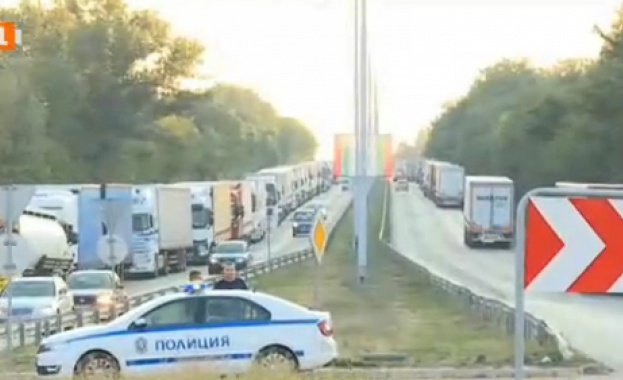 Леко облекчаване на трафика в Русе след предприетите мерки Колоната