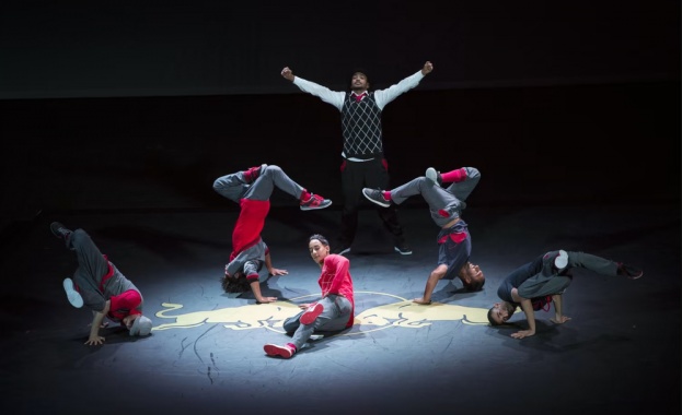 Спектакълът Летящият Бах ще бъде показан във Варна от 20 30