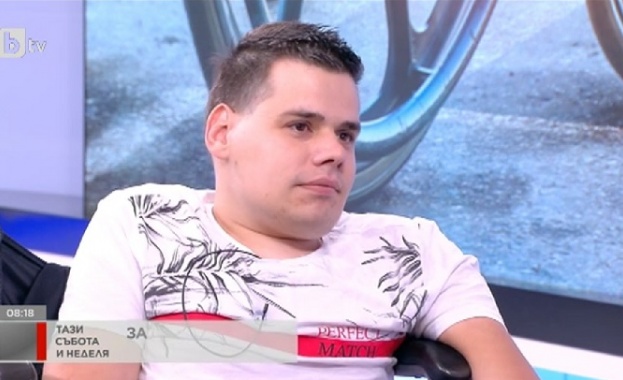 Преди година разказахме историята на Сейхан Ибиш момчето в