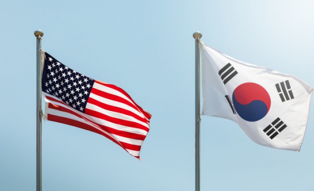 Под ядрена заплаха от Севера САЩ и Южна Корея започнаха мащабно военно учение