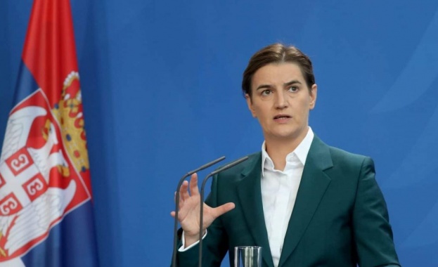 Премиерът на Сърбия Ана Бърнабич каза че сръбският народ в