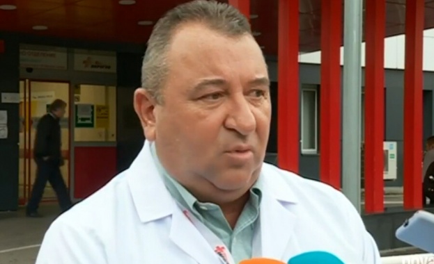 Двама от ранените при катастрофата между джип и цистерна край