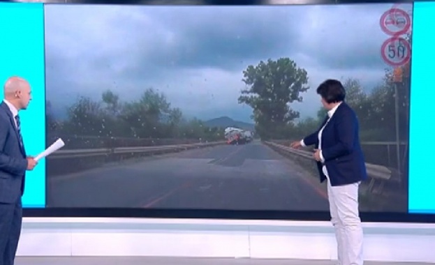 Най вероятно става дума и за скорост над ограничението това