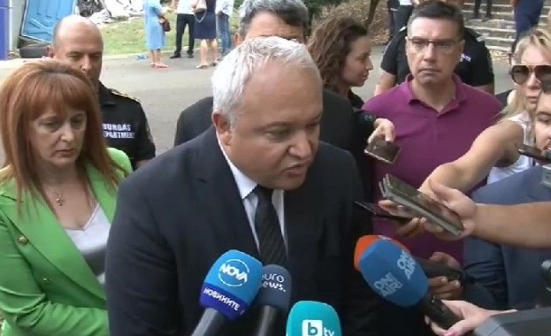 Текат вътрешни проверки Събрали сме данни и от ДАНС и