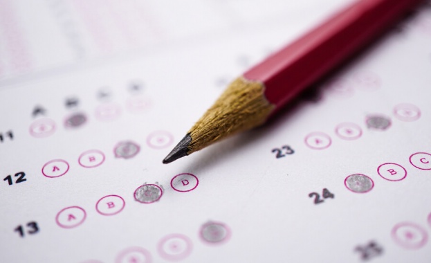 Отговорите на въпросите от ДЗИ по български език и литература