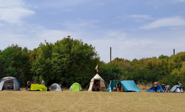 Стотици участници в Световното скаутско джамборе в Южна Корея са