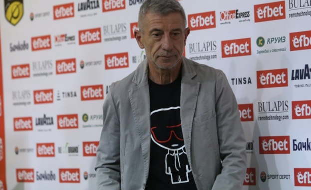 Спортният директор на ЦСКА 1948 Радослав Здравков изрази в социалните