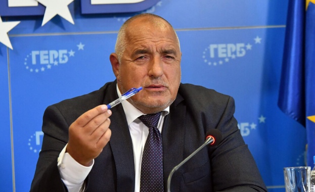 Лидерът на ГЕРБ Бойко Борисов коментира във Вълчидол Варненско отказът