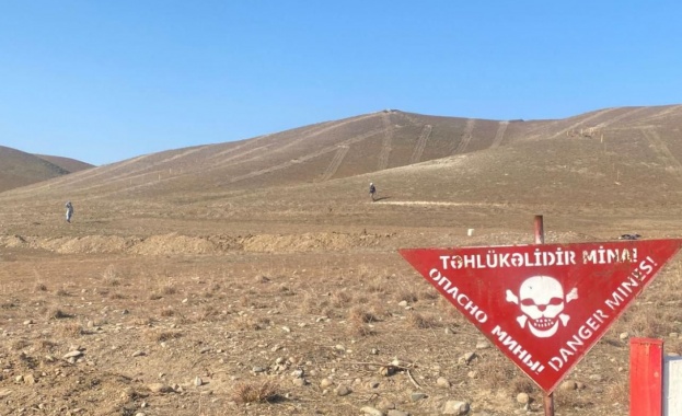 Наскоро освободеният азербайджански регион Карабах е тежко миниран Безразборно разположените