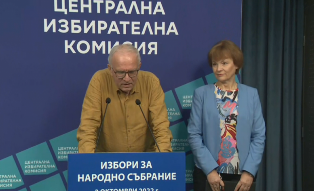 Още няма резултат от процедурата за машинно гласуване Продължават преговорите