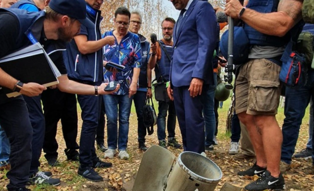 Министерството на отбраната на Русия събра цял автобус чуждестранни журналисти