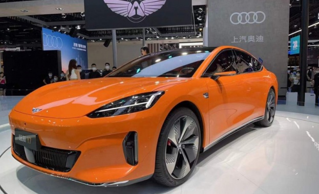 Китайският конгломерат Dayun Group който произвежда мотоциклети тежки и лекотоварни