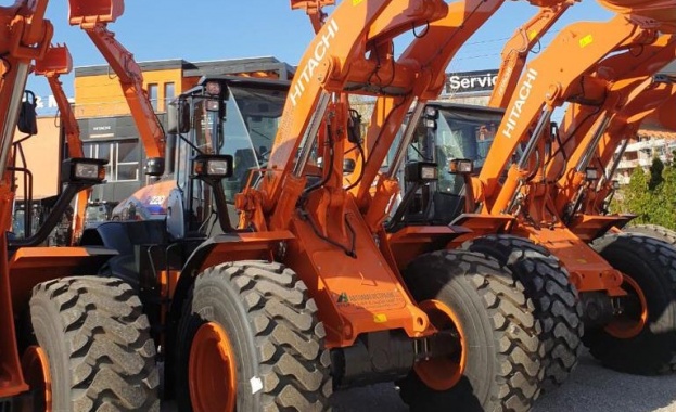 В разчистването на селата в Карловско засегнати от водната стихия