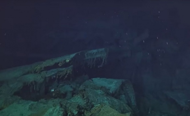 Екип на OceanGate Expeditions засне потъналият Титаник с резолюция 8K.
Изследователският
