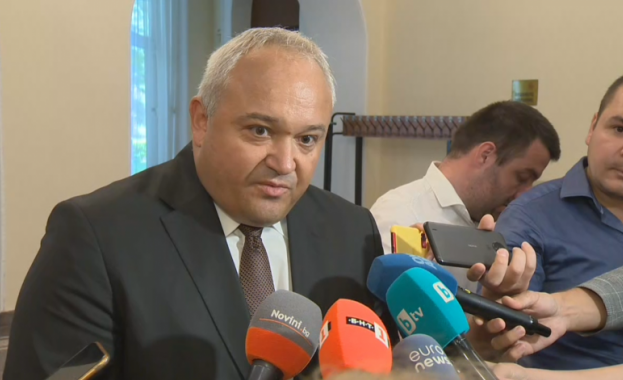 От Бургас служебният вътрешен министър Иван Демерджиев коментира и скандалния