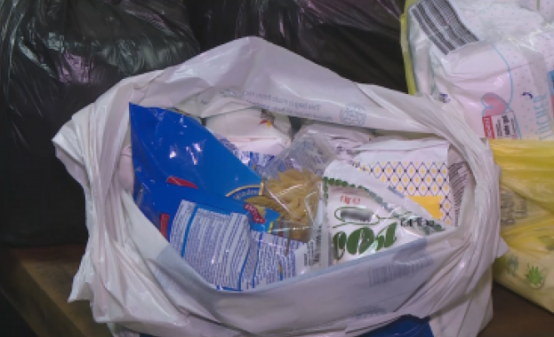 Голяма част от помощите които успяха да съберат десетките благотворителни