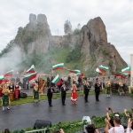 Божественият природен феномен Белоградчишките скали се сляха в едно с човешкото творение