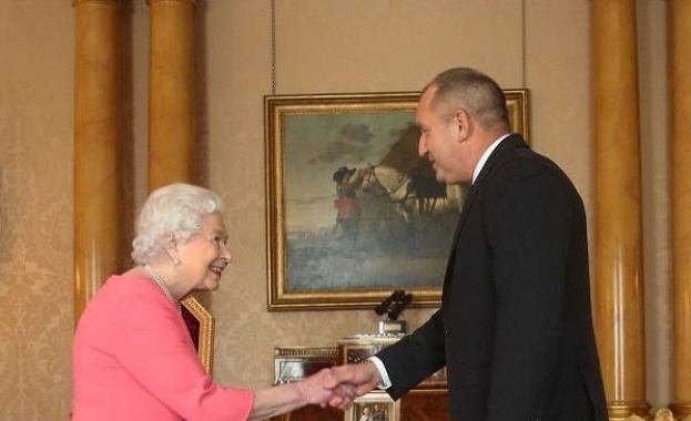 Президентът Румен Радев изразява съболезнования на Негово величество Чарлз III