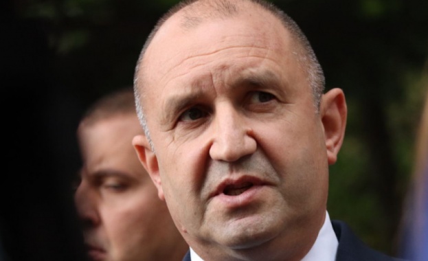 Държавният глава Румен Радев проведе телефонен разговор с държавния секретар