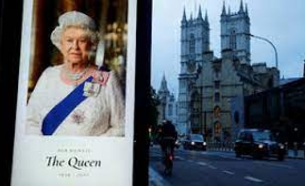 Ковчегът на покойната британска кралица Елизабет Втора ще бъде откаран